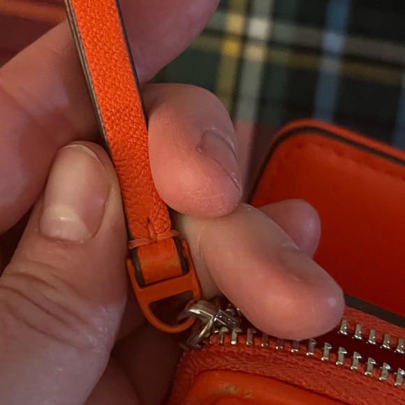 Tory Burch Poppy Wallet EUC - Picture 4 of 5